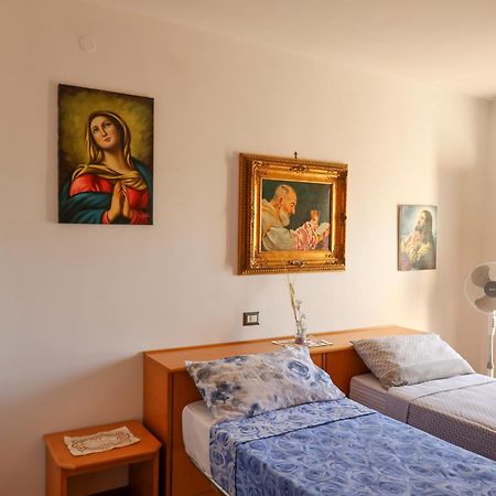 Hostel San Mercurio Toro Exterior photo